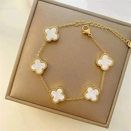 Edelstahl-Armband mit Blumen-Design – Elegant & alltagstauglich