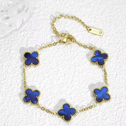 Edelstahl-Armband mit Blumen-Design – Elegant & alltagstauglich